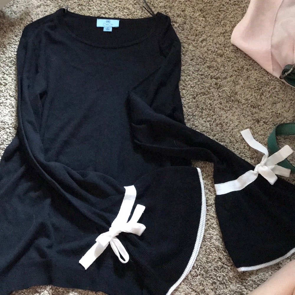 CeCe Bell Sleeve Top